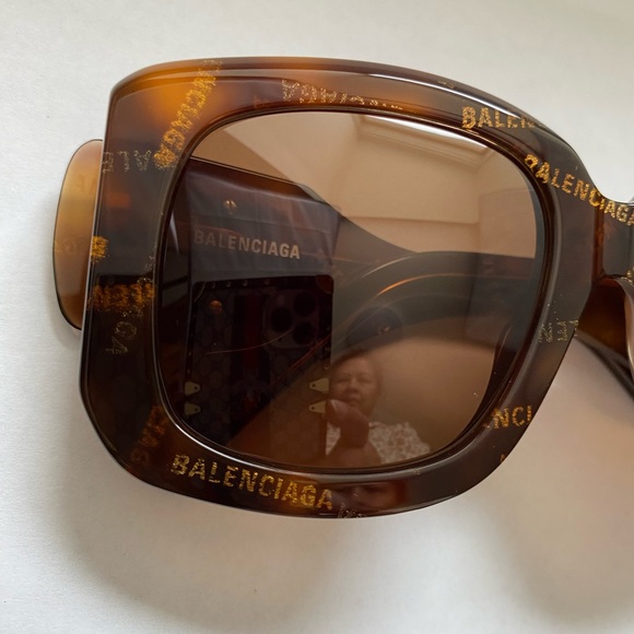 Balenciaga Havana Sqyare sunglasses - Picture 16 of 16